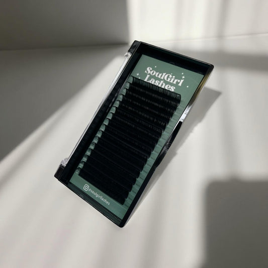 SoulGirllashes Cashmere Lash Trays